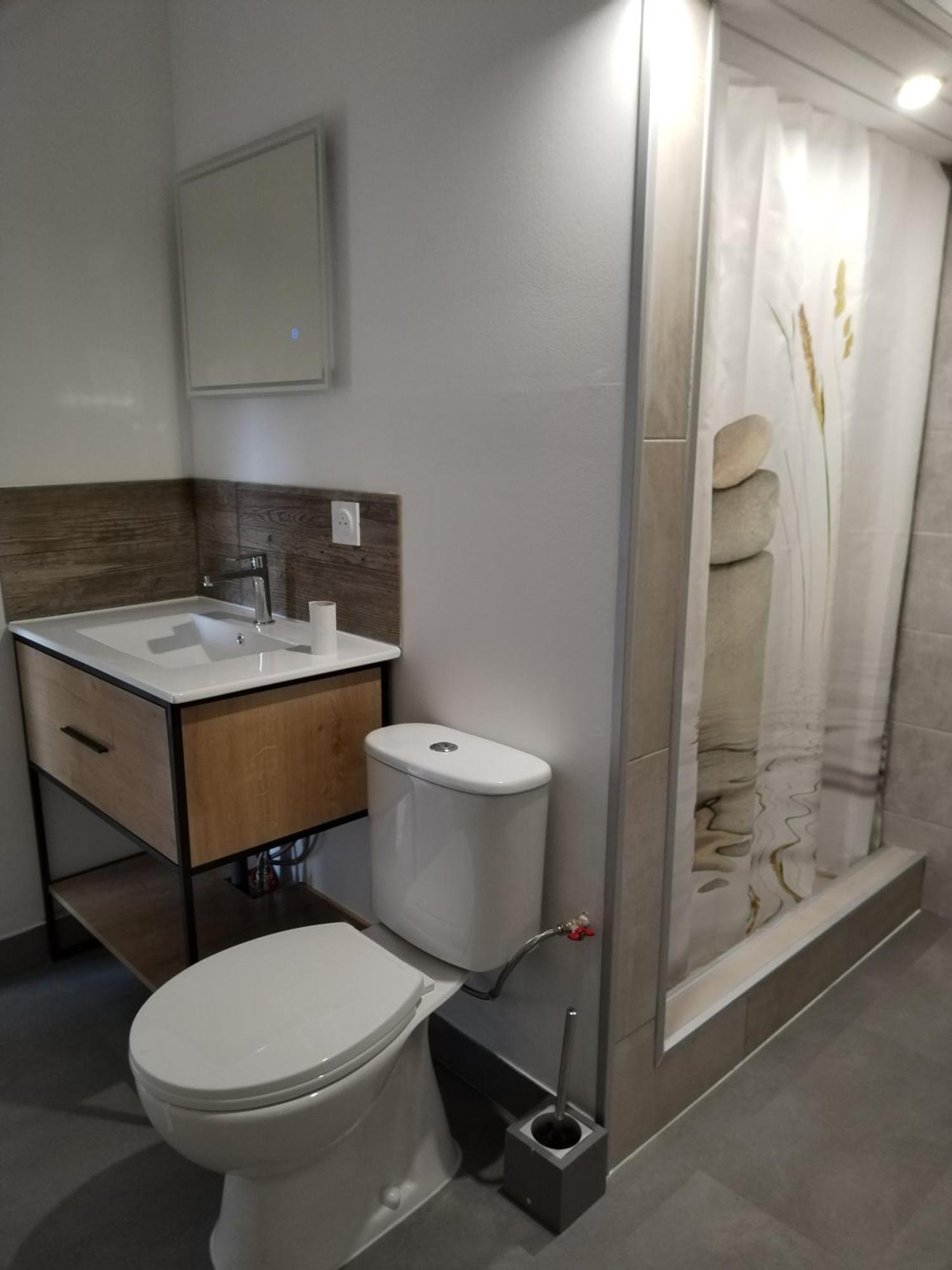 FroideconcheChez Mimi 1,7 Kilometres De Luxeuil Les Bainsアパートメント エクステリア 写真